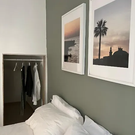 Com A Cas - Feel At In The Old Town *