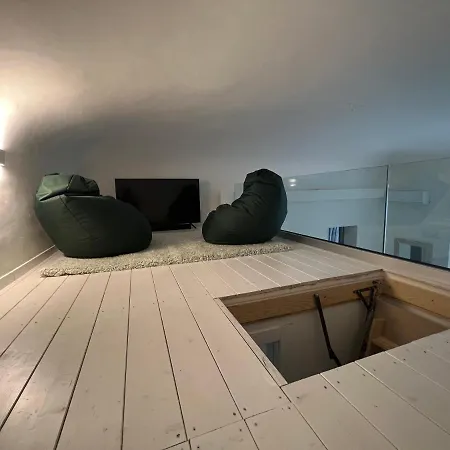 Appartement Com A Cas - Feel At In The Old Town